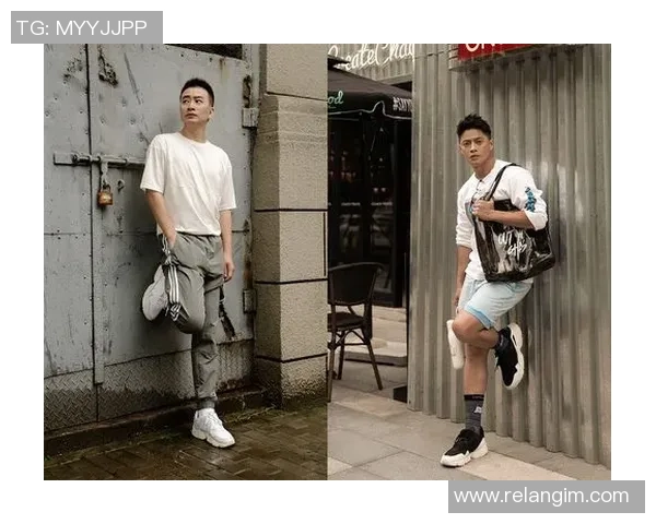 足球明星亲自赠送球鞋给观众现场气氛热烈引发粉丝狂欢